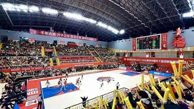 开云注册入口-WCBA战鼓敲响千年富顺：体育赛事与古县新生的双向奔赴|四川女篮|WCBA总决赛|全国锦标赛|FIBA|中国女篮_新浪新闻